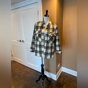 Blank NYC thick flannel fully lined size small
